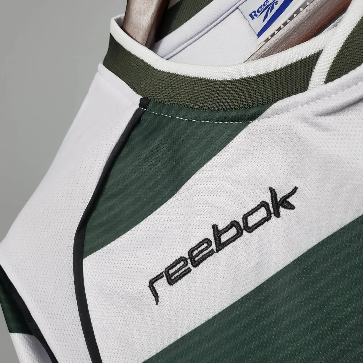 2002/2003 Retro Sporting Lisbon Home Football Jersey