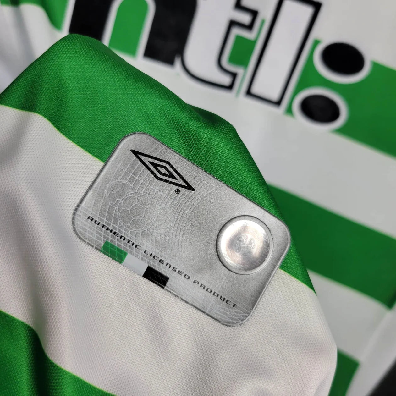 2001/2003 Retro Celtic Home Football Jersey
