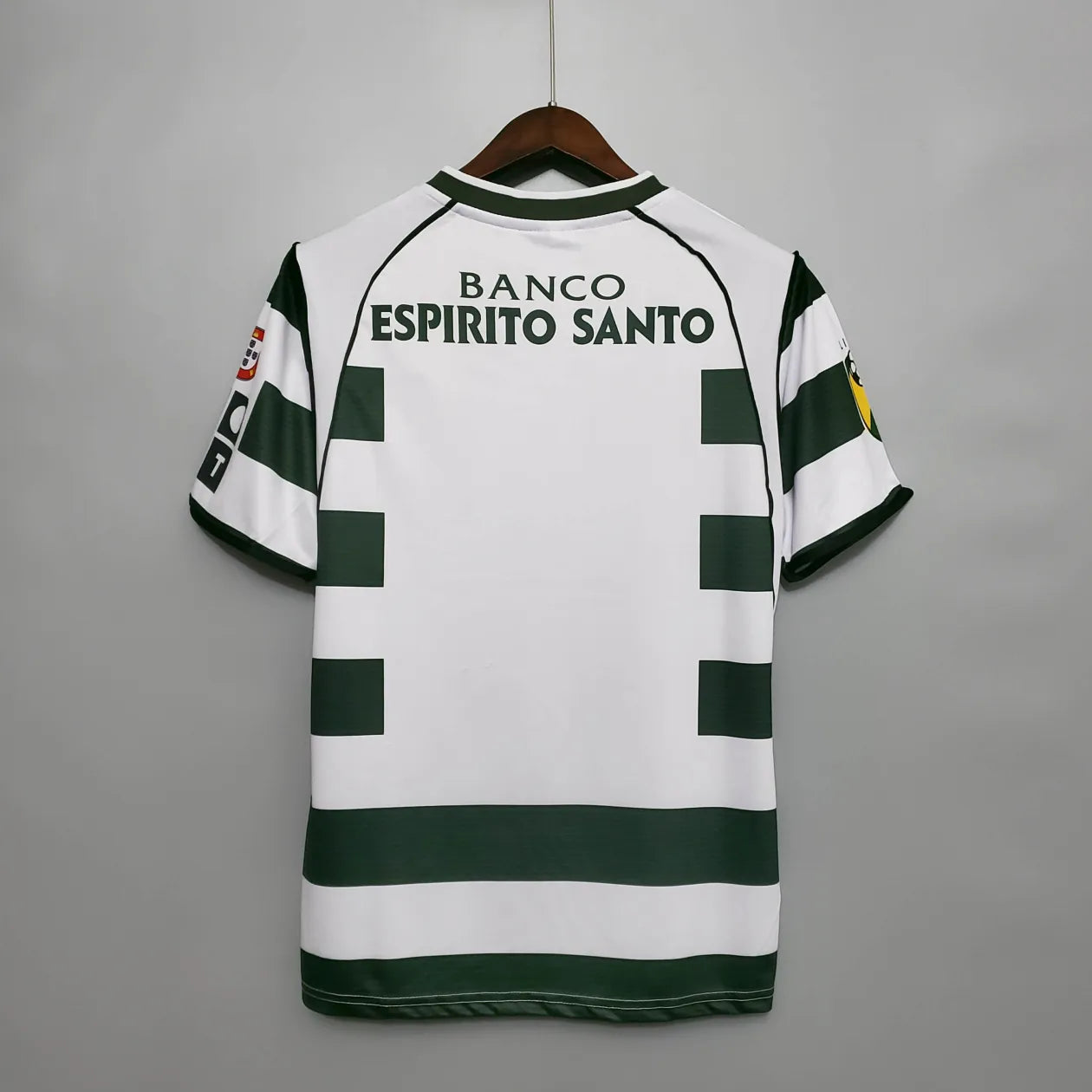 2002/2003 Retro Sporting Lisbon Home Football Jersey