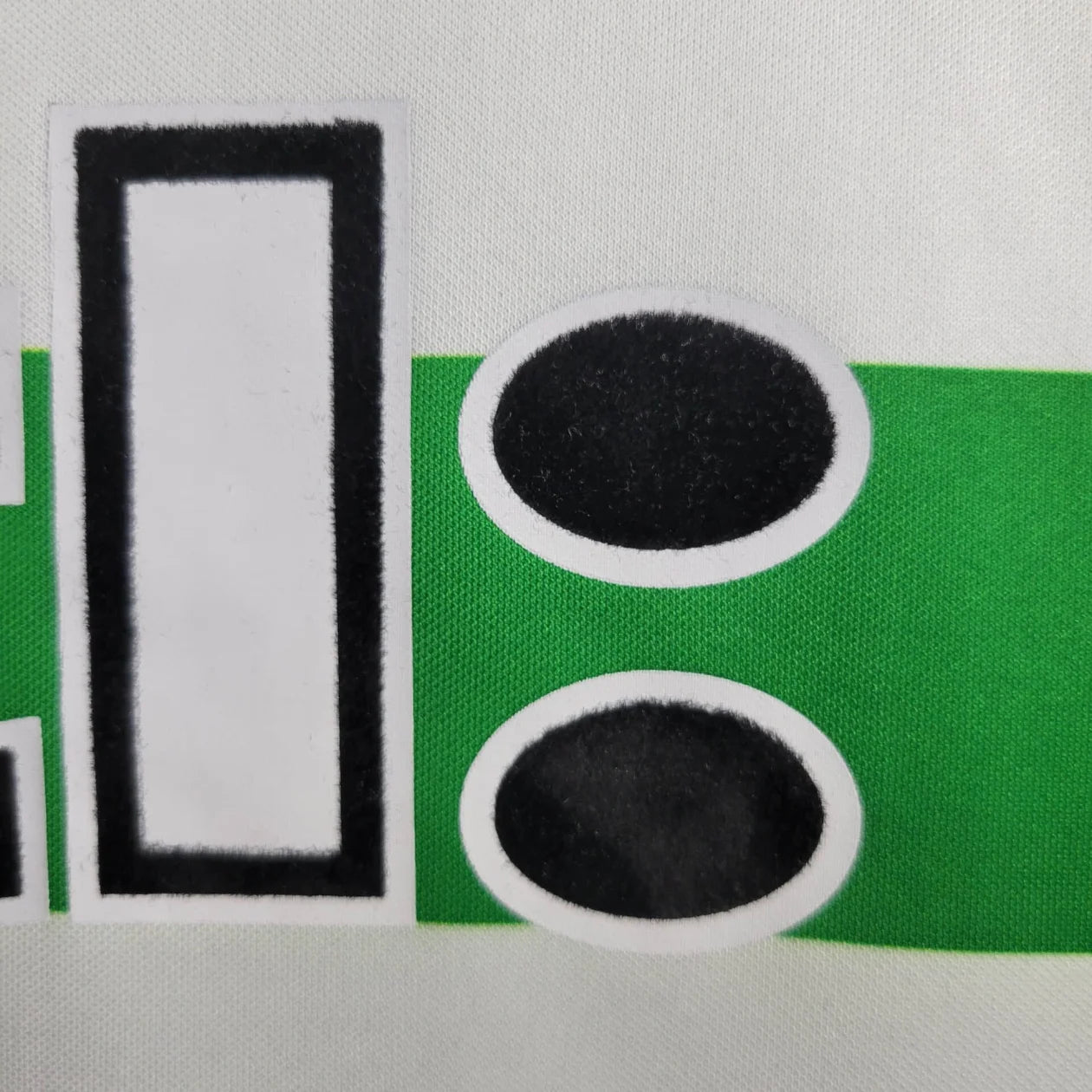 2001/2003 Retro Celtic Home Football Jersey