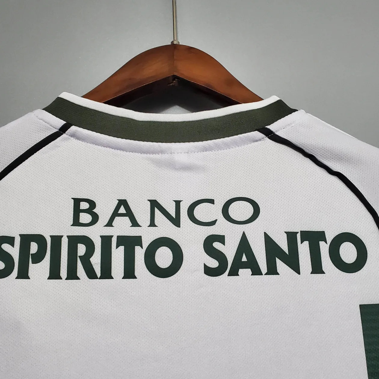 2002/2003 Retro Sporting Lisbon Home Football Jersey